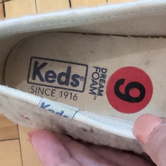 Keds Double Decker Embroidered faux sterling slip-on sneakers size 6 - Picture 2 of 8